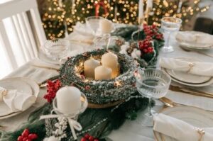 elegant-christmas-table-setting-candle-260nw-2688449847